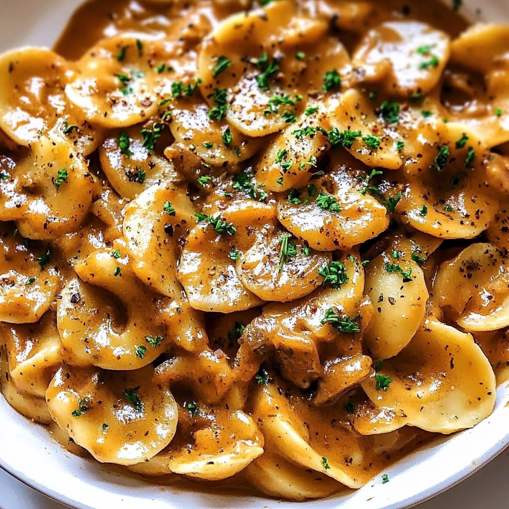 Recipe preparation for Caramelized French Onion Pasta